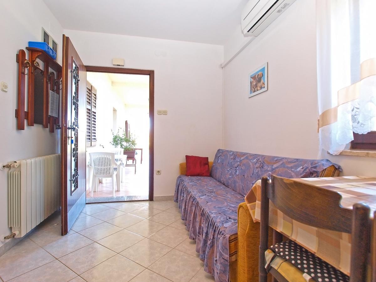 Apartments Blazenka 1270 Pula Zewnętrze zdjęcie