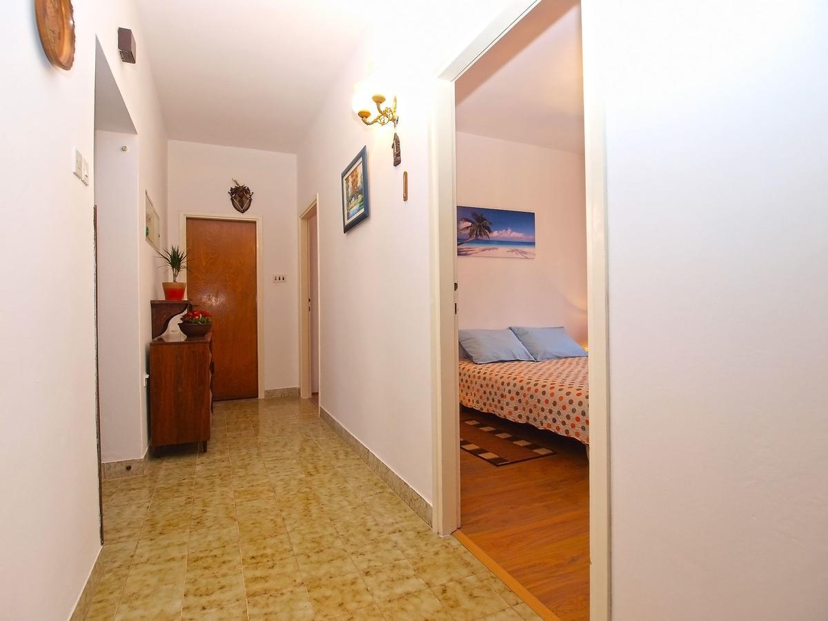 Apartments Blazenka 1270 Pula Zewnętrze zdjęcie