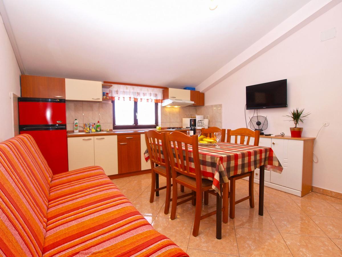 Apartments Blazenka 1270 Pula Zewnętrze zdjęcie